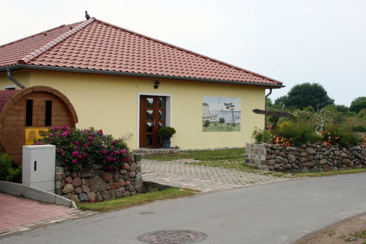 Haus Wildrose Villa Dranske Bagian luar foto